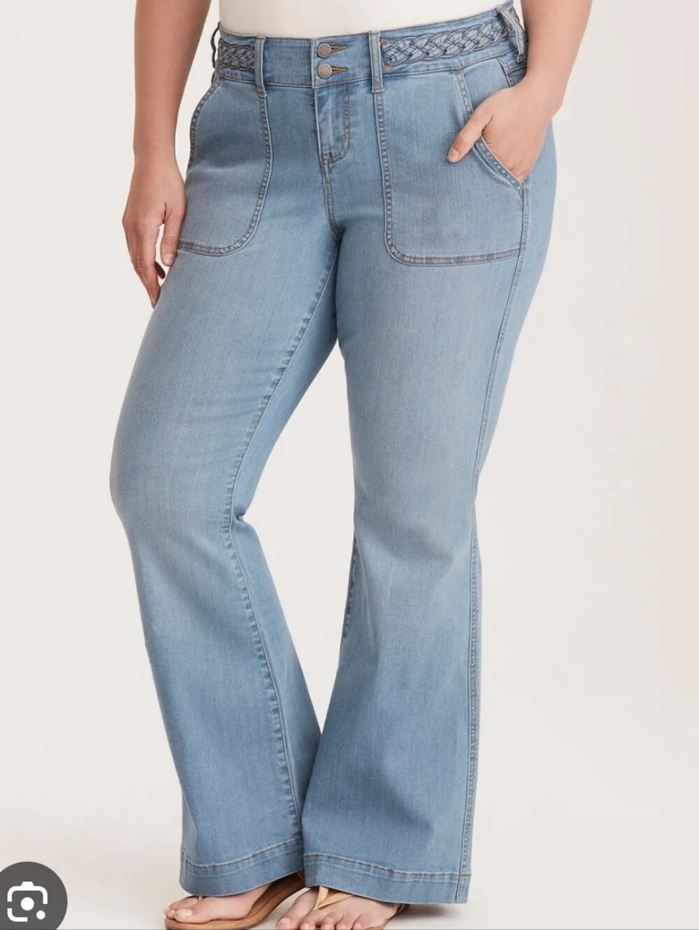 Torrid Light Wash Insider Jeans with Braided Waistband 22R